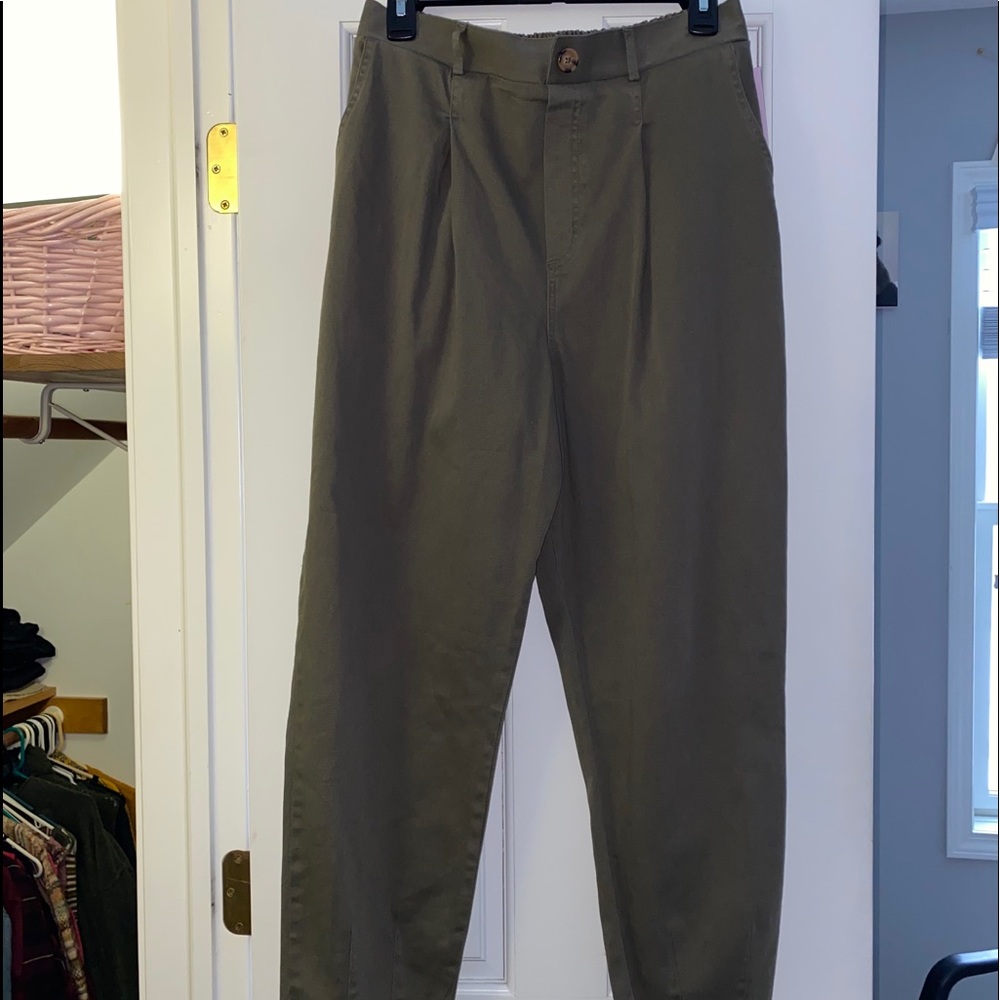 Olive green Wild Fable Slacks!